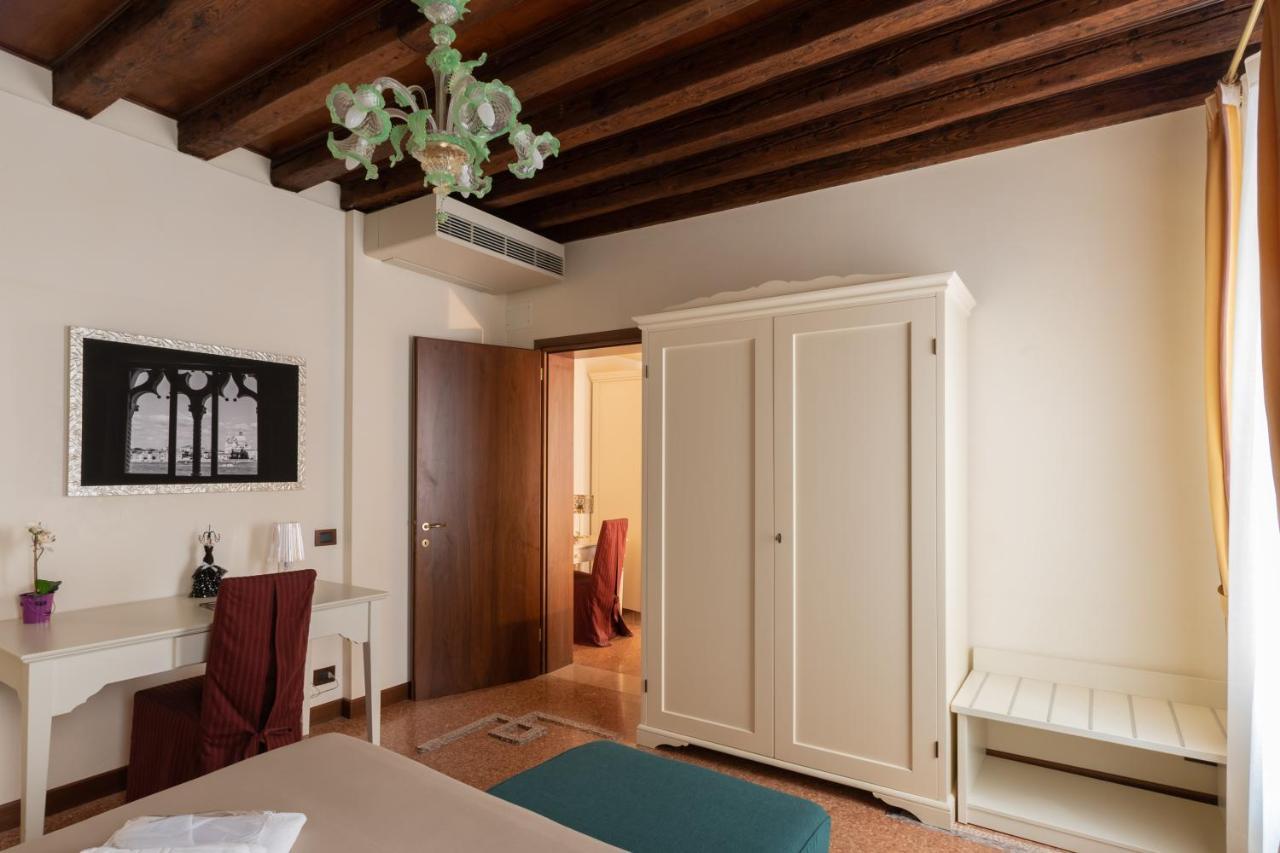 Ve-Nice Suite San Marco C4439 Veneza Exterior foto