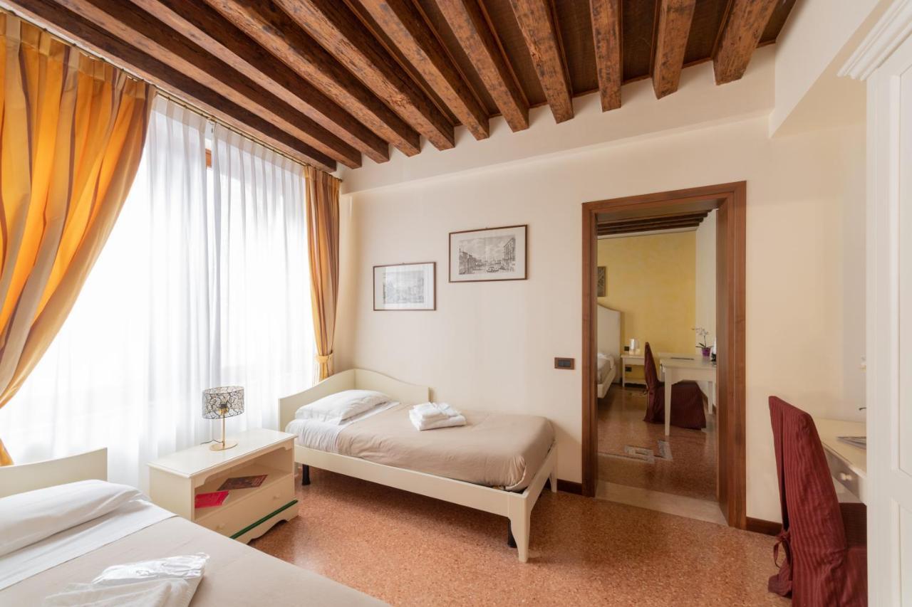 Ve-Nice Suite San Marco C4439 Veneza Exterior foto