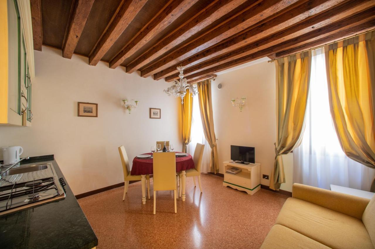 Ve-Nice Suite San Marco C4439 Veneza Exterior foto