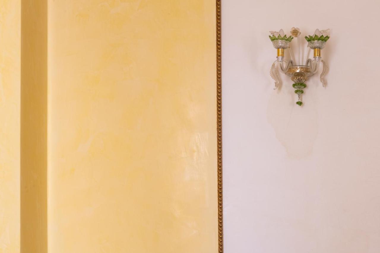Ve-Nice Suite San Marco C4439 Veneza Exterior foto