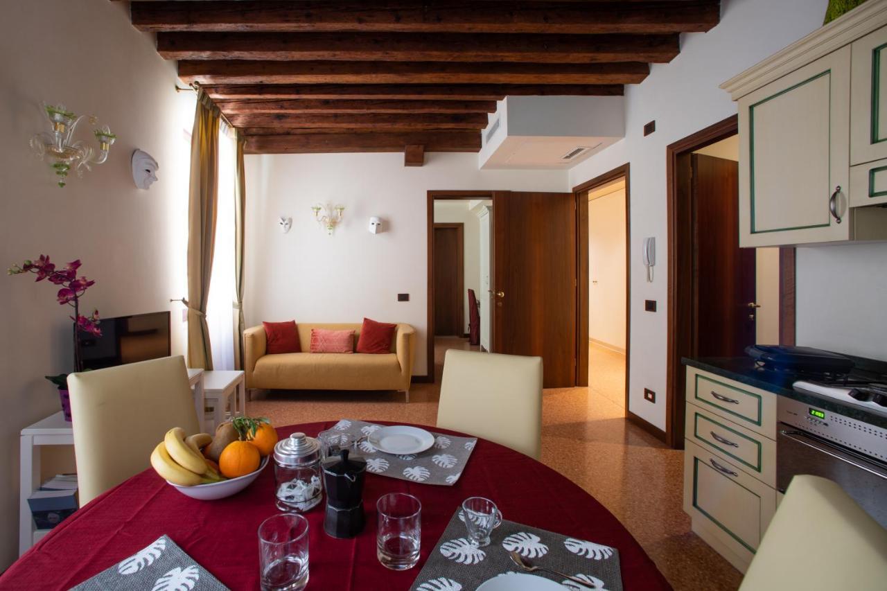 Ve-Nice Suite San Marco C4439 Veneza Exterior foto