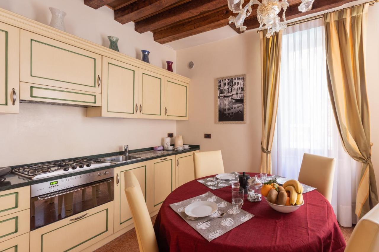Ve-Nice Suite San Marco C4439 Veneza Exterior foto