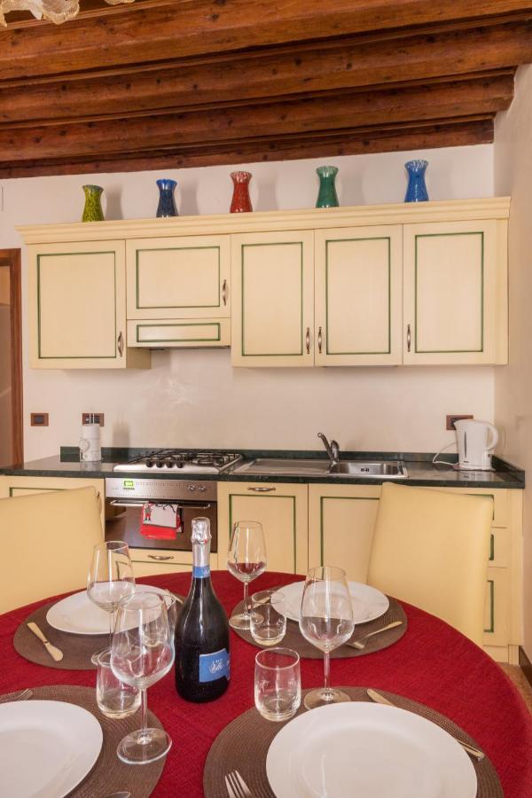 Ve-Nice Suite San Marco C4439 Veneza Exterior foto