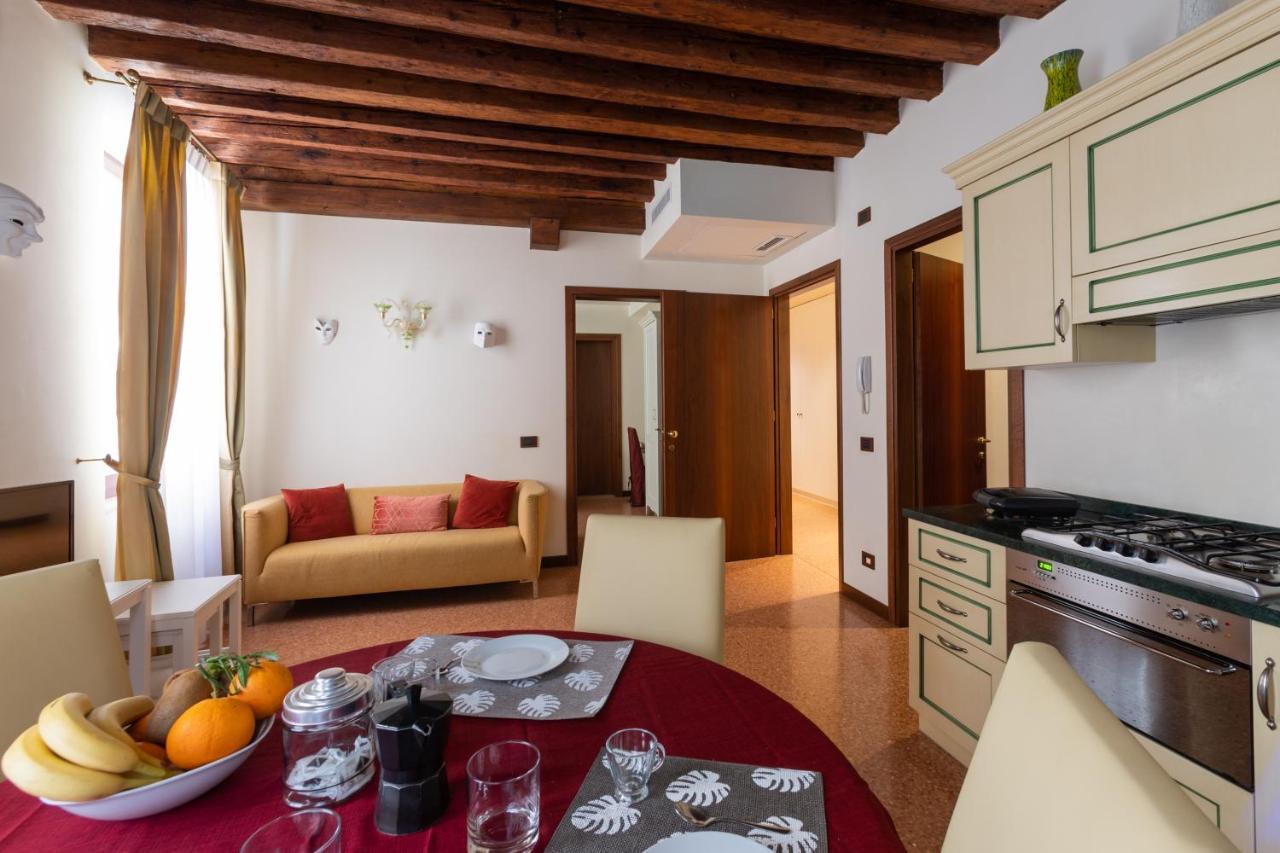 Ve-Nice Suite San Marco C4439 Veneza Exterior foto